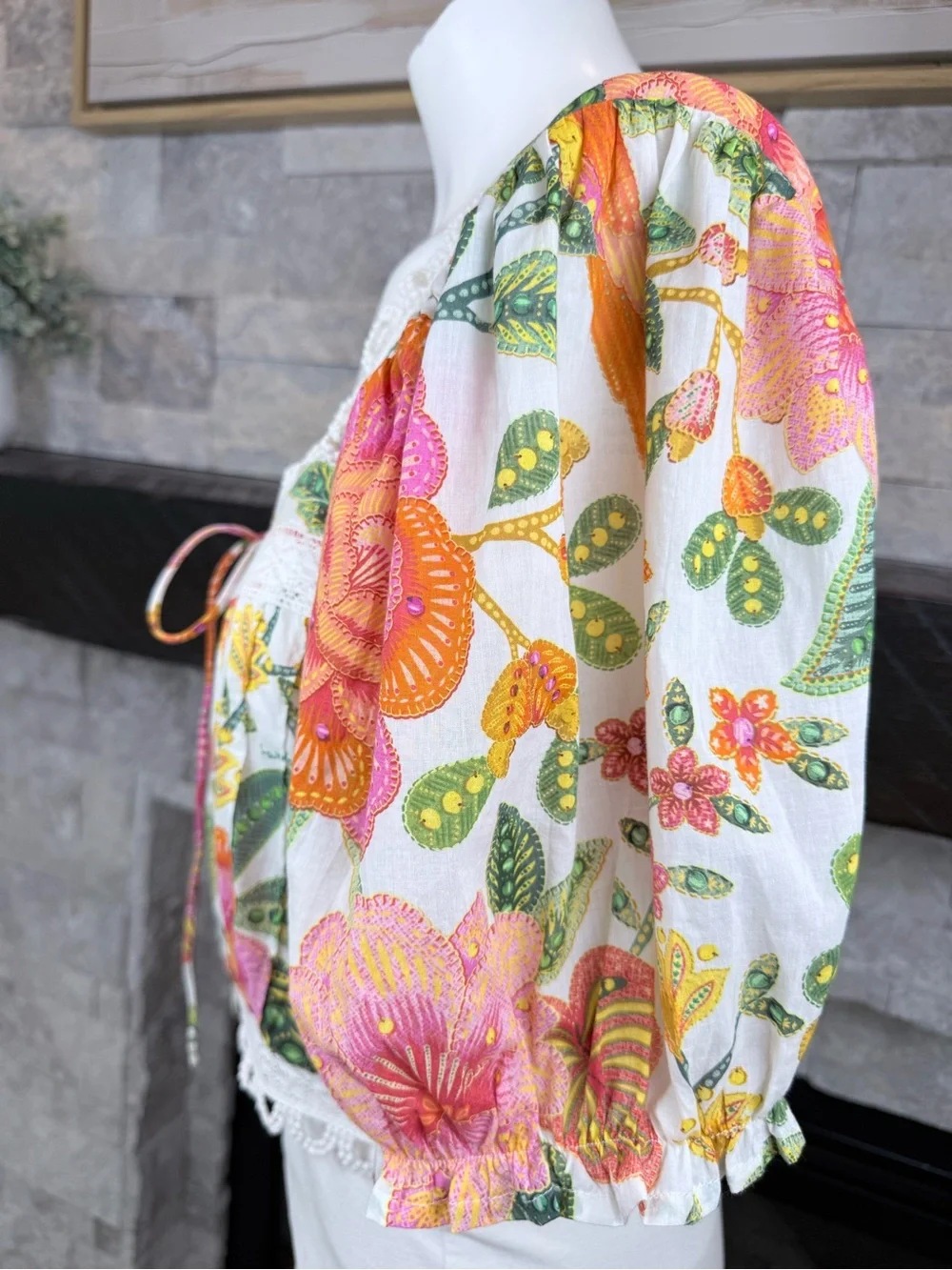FARM Rio Macaw Bloom Floral Lace Trim Tie Front Blouse NWT L